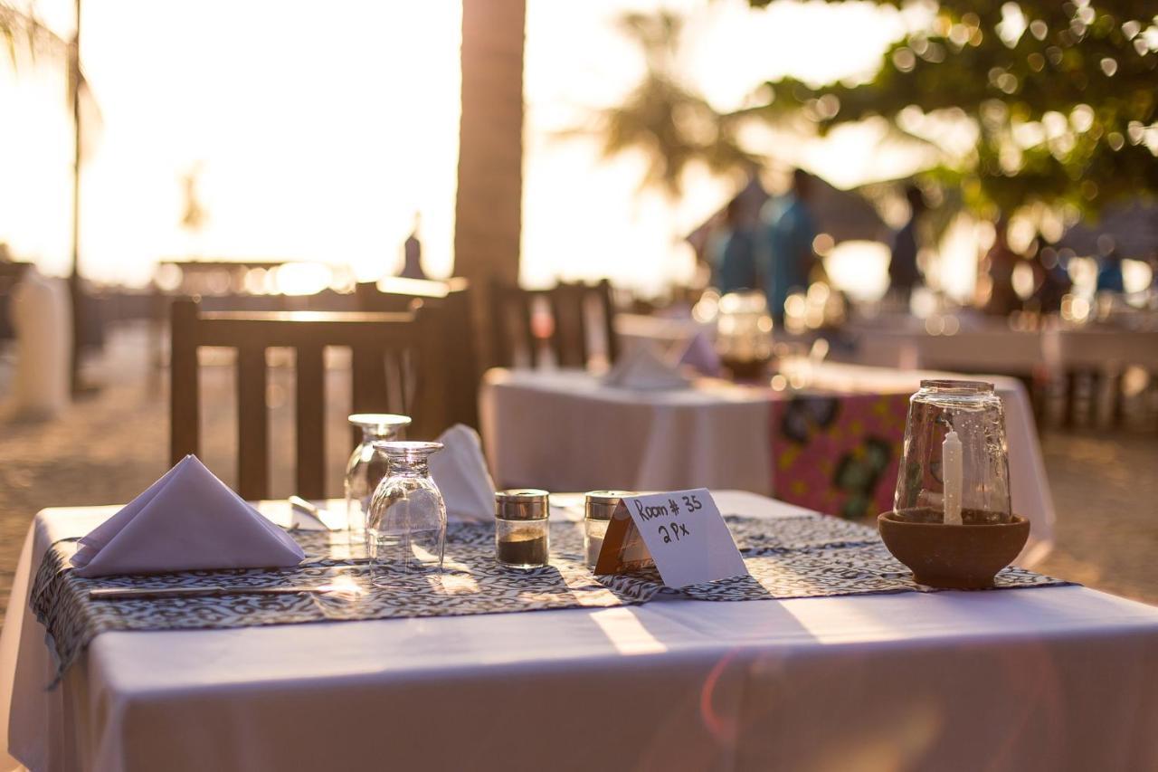 Sunset Kendwa Beach Hotel Exterior photo
