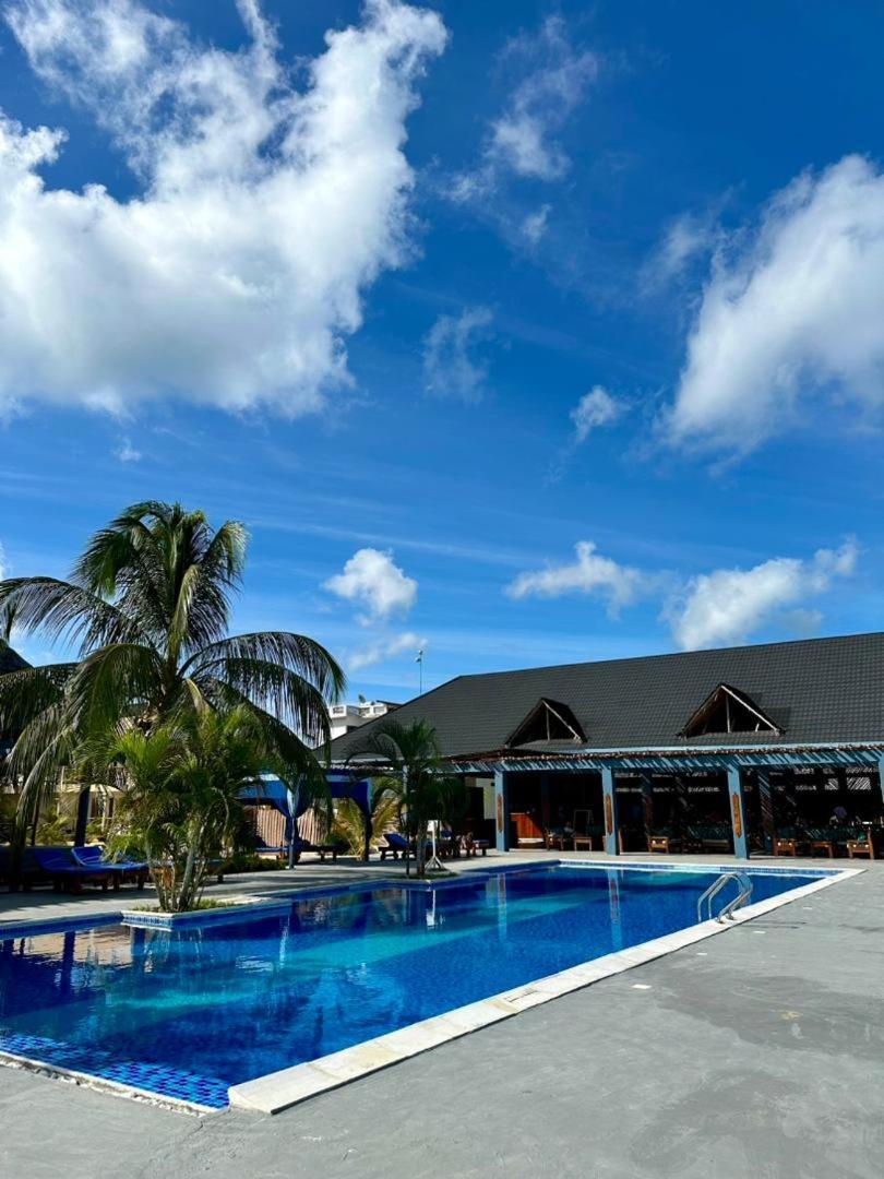 Sunset Kendwa Beach Hotel Exterior photo