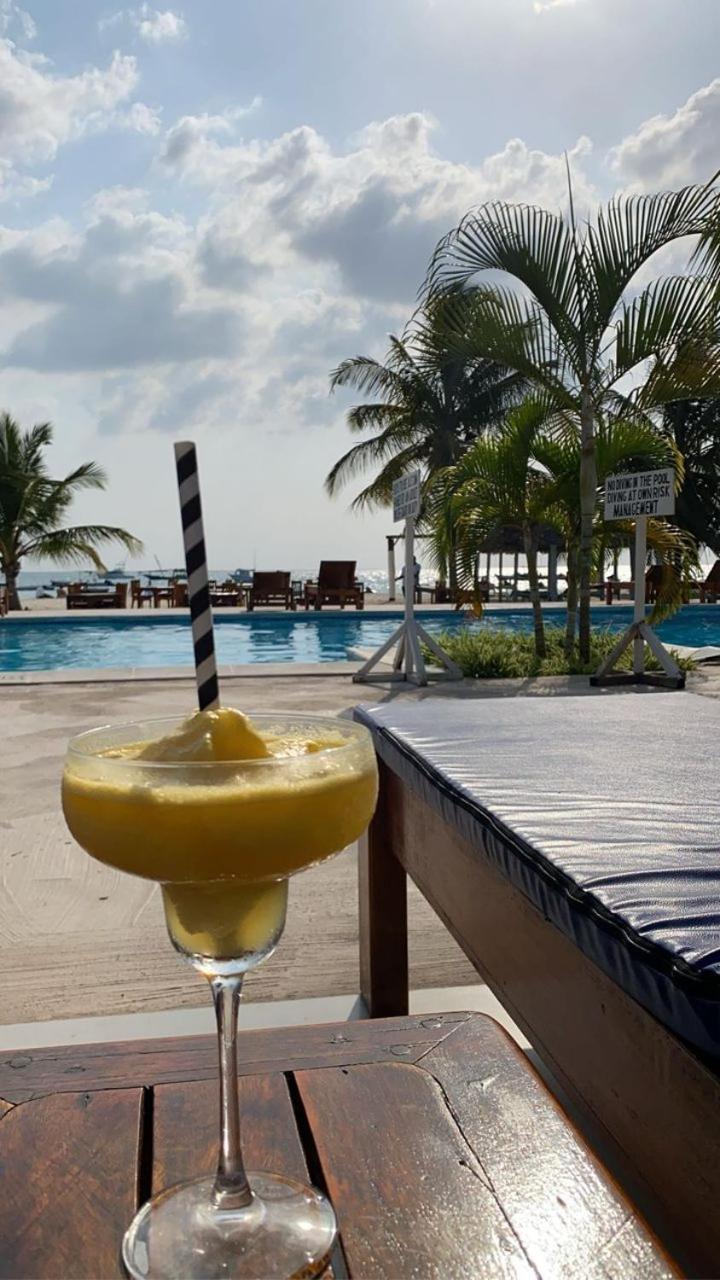 Sunset Kendwa Beach Hotel Exterior photo