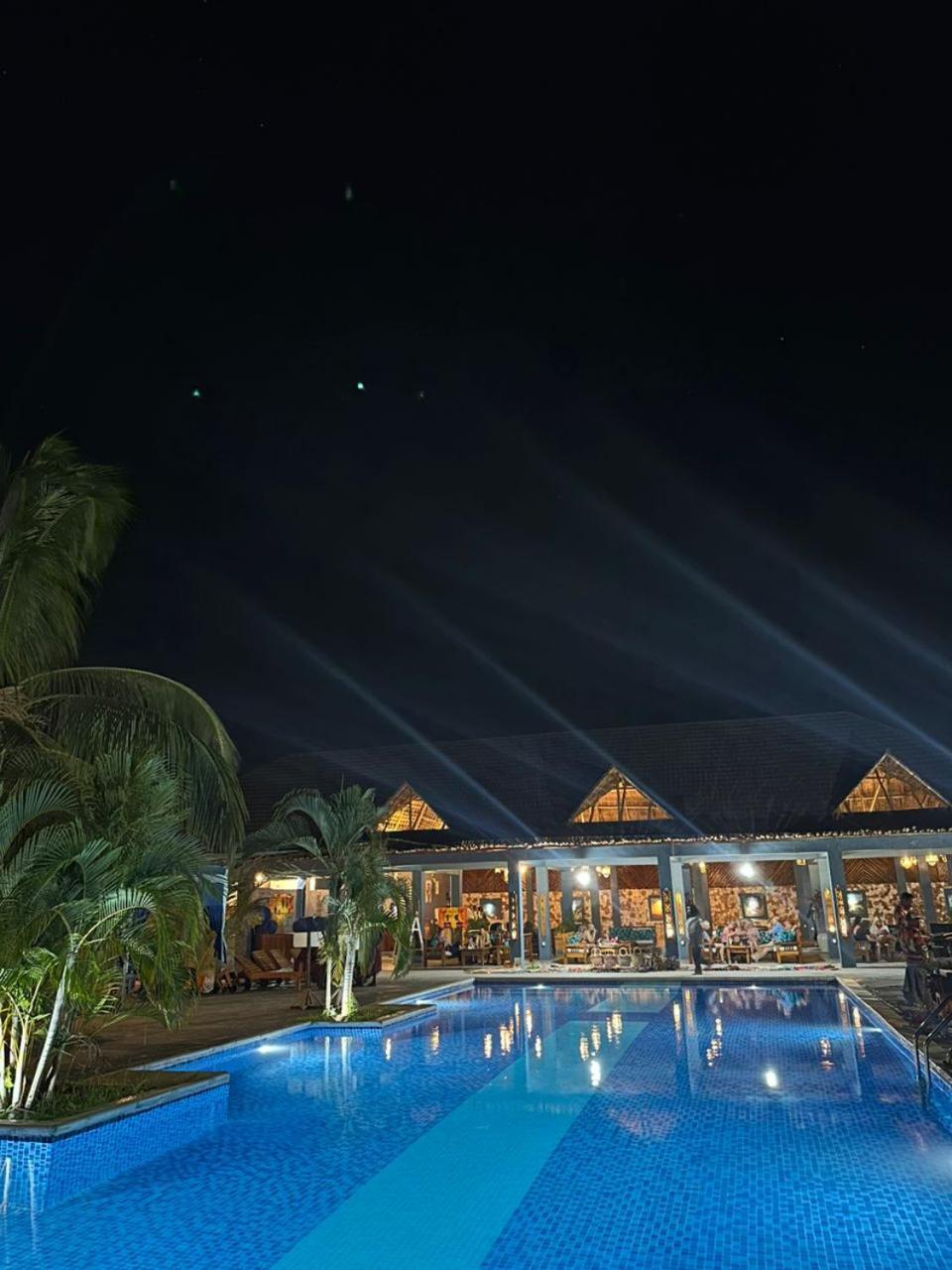 Sunset Kendwa Beach Hotel Exterior photo